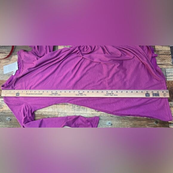 Long Sleeves Ruched Side Fuchsia - Picture 11 of 11